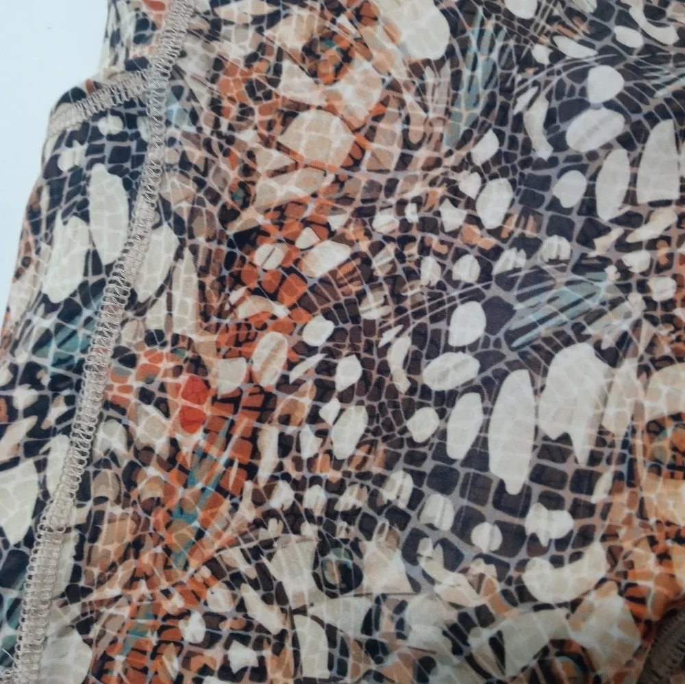 Evolution and Creation Beige Snakeskin print Athletic Workout Leggings w pockets